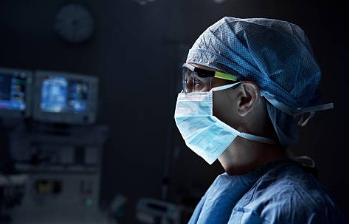 Consider When Selecting a Surgeon